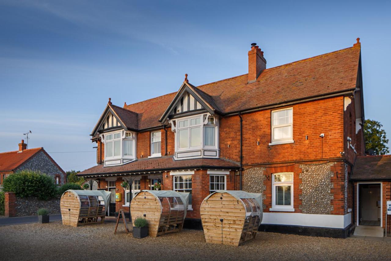 The Ship Inn Weybourne Exterior foto